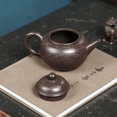 Yixing Zisha Teapot [Dragon Carved Shui Ping] (Zi Ni – 250ml)