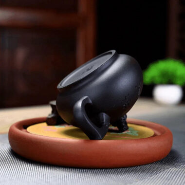 Yixing Zisha Teapot [Dragon] (Hei Ni – 280ml)