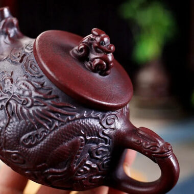 Yixing Zisha Teapot [Dragon Shi Piao] (Gu Tong Ni – 270ml)