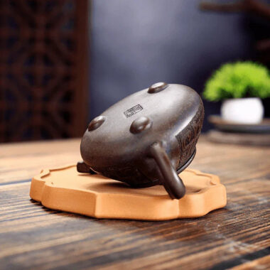 Yixing Zisha Teapot [Dragon Shi Piao] (Gu Tong Ni – 300ml)
