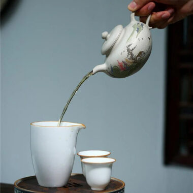 Yixing Zisha Teapot [Graceful] (Bai Duan Ni – 270ml)