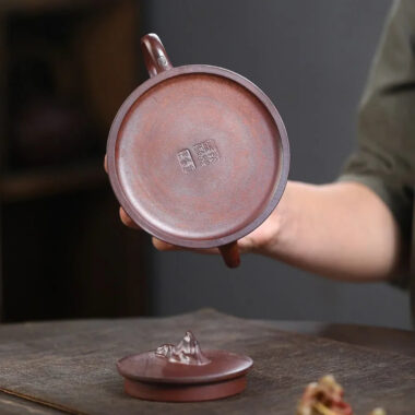 Yixing Zisha Teapot [Guan Shan] (High Temperature Duan Ni – 230ml)