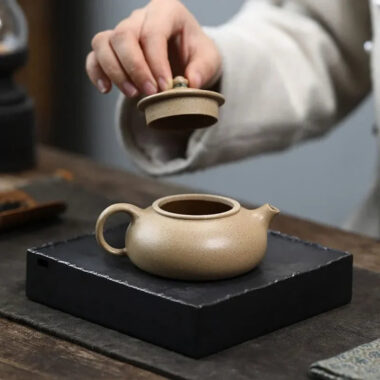 Yixing Zisha Teapot [Han Jiang] (Bensan Lu Ni/Zi Ni – 160ml)