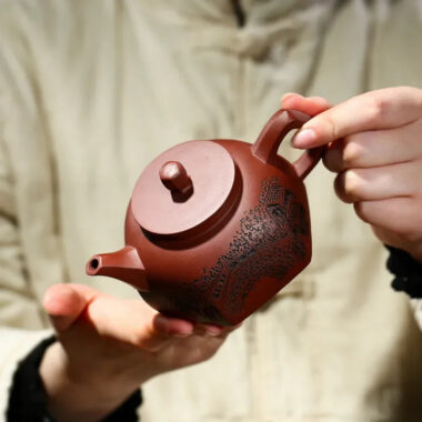 Yixing Zisha Teapot [Jiangnan Lifang Jing Lan] (Zi Ni – 220ml)