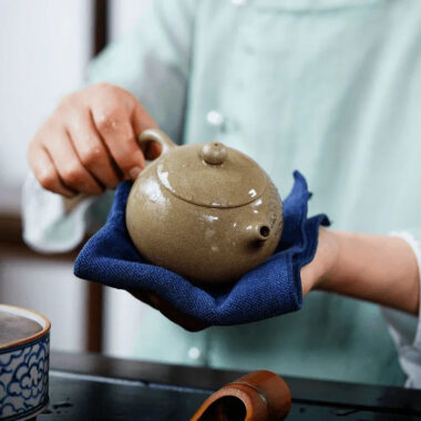 Yixing Zisha Teapot [Jinxiu Shanhe Xishi] (Douqing Sha – 270ml)