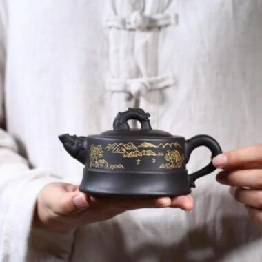 Yixing Zisha Teapot [Long Ting] (Wujin Ni – 225ml)