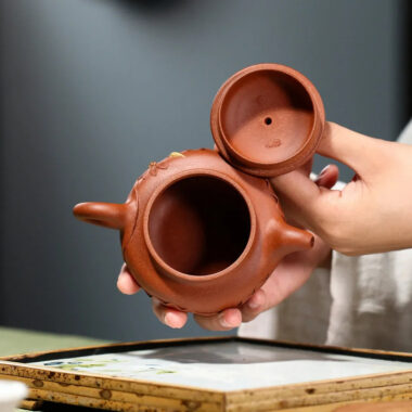 Yixing Zisha Teapot [Lotus Antique] (Jiang Po Ni – 200ml)