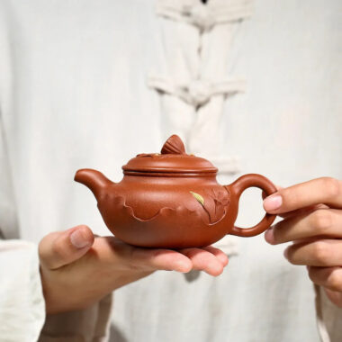 Yixing Zisha Teapot [Lotus Antique] (Jiang Po Ni – 200ml)
