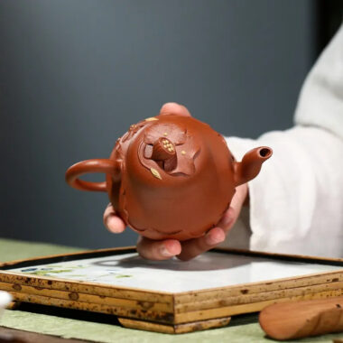 Yixing Zisha Teapot [Lotus Si Ting] (Hong Jiang Po Ni – 240ml)