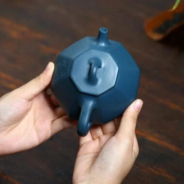 Yixing Zisha Teapot [Octagonal Shi Piao] (Tian Qing Ni – 200ml)
