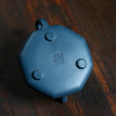 Yixing Zisha Teapot [Octagonal Shi Piao] (Tian Qing Ni – 200ml)