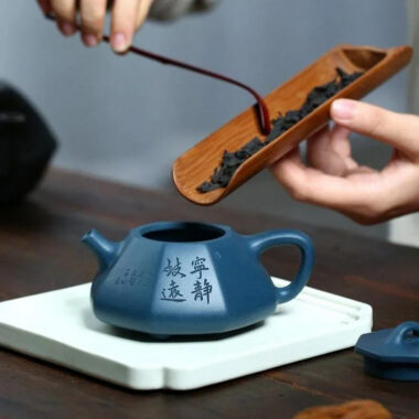 Yixing Zisha Teapot [Octagonal Shi Piao] (Tian Qing Ni – 200ml)