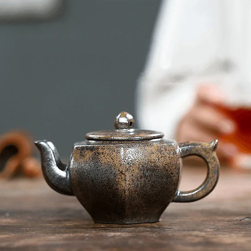 Yixing Zisha Teapot [Palace Lantern] (Qing Duan Ni Firewood Fired – 150ml)