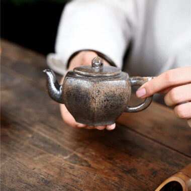 Yixing Zisha Teapot [Palace Lantern] (Qing Duan Ni Firewood Fired – 150ml)