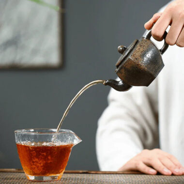 Yixing Zisha Teapot [Palace Lantern] (Qing Duan Ni Firewood Fired – 150ml)