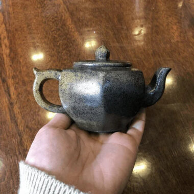 Yixing Zisha Teapot [Palace Lantern] (Qing Duan Ni Firewood Fired – 150ml)