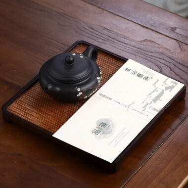 Yixing Zisha Teapot [Plum Blossom Fanggu] (Hei Ni – 220ml)