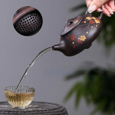 Yixing Zisha Teapot [Plum Blossom Shi Piao] (Hei Jin Sha – 220ml)