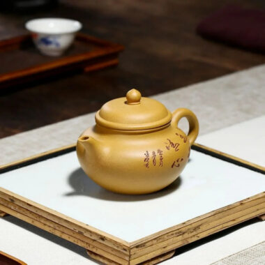 Yixing Zisha Teapot [Qingxin Qiushui] (Huangjin Duan Ni – 250ml)