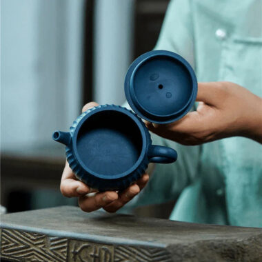 Yixing Zisha Teapot [Ribbed Jing Quan] (Tian Qing Ni – 160ml)