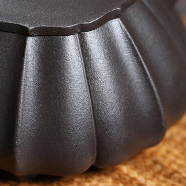 Yixing Zisha Teapot [Ribbed Shi Piao] (Shi Huang – 270ml)