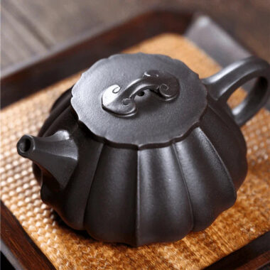 Yixing Zisha Teapot [Ribbed Shi Piao] (Shi Huang – 270ml)