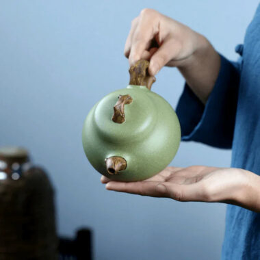 Yixing Zisha Teapot [Ru Ding] (Douqing Sha – 300ml)