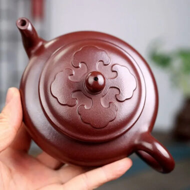 Yixing Zisha Teapot [Ruyi Tripod] (Zi Ni – 280ml)