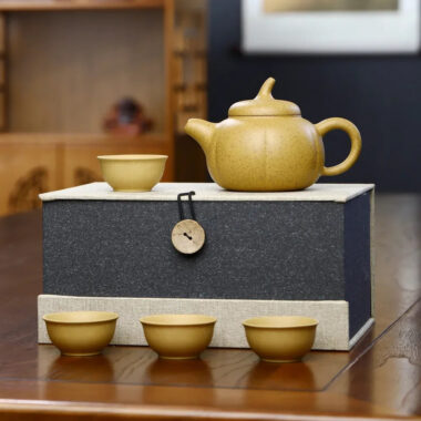 Yixing Zisha Teapot Set [Six Petals Pumpkin Pot] (Zhima Duan Ni – 250ml)