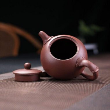 Yixing Zisha Teapot Set [Wishful Xishi] (Zi Ni – 240ml)