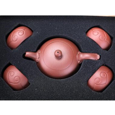 Yixing Zisha Teapot Set [Wishful Xishi] (Zi Ni – 240ml)