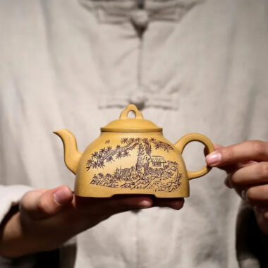 Yixing Zisha Teapot [Sifang Guling] (Huangjin Duan NI – 280ml)