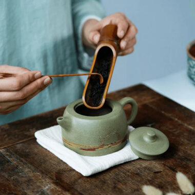 Yixing Zisha Teapot [Skyline] (Douqing Sha – 290ml)