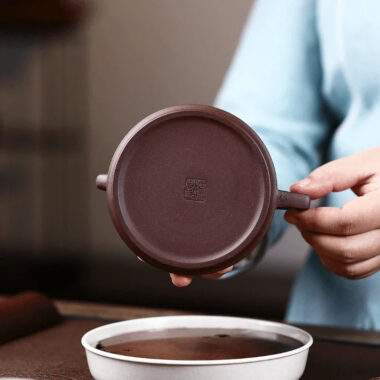 Yixing Zisha Teapot [Smooth & Fine] (Zi Ni – 230ml)