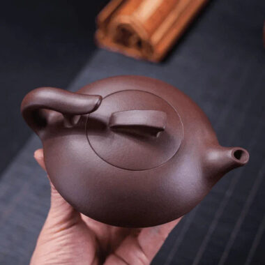 Yixing Zisha Teapot [Smooth & Fine] (Zi Ni – 240ml)