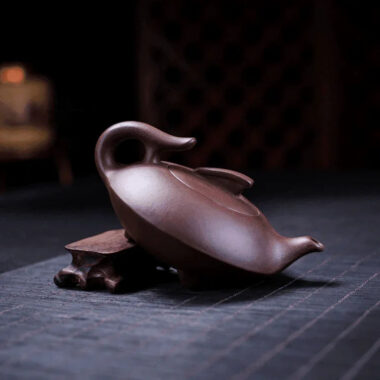 Yixing Zisha Teapot [Smooth & Fine] (Zi Ni – 240ml)