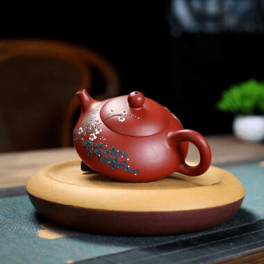 Yixing Zisha Teapot [Three Friends of Winter] (Dahongpao – 170ml)