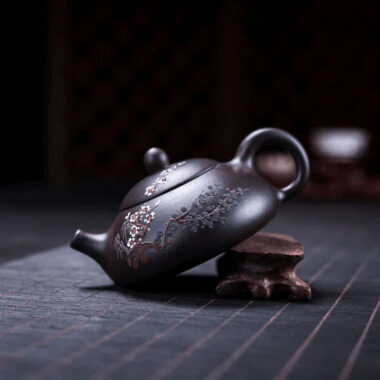Yixing Zisha Teapot [Three Friends of Winter] (Hei Jin Sha – 160ml)