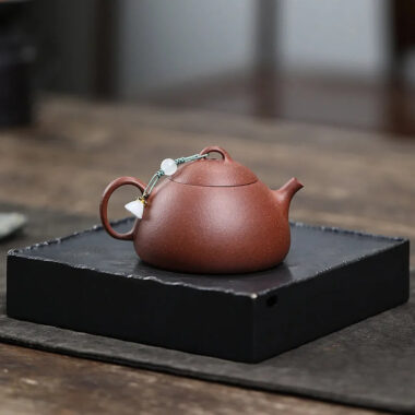 Yixing Zisha Teapot [Wendan] (Jiang Po Ni – 140ml)