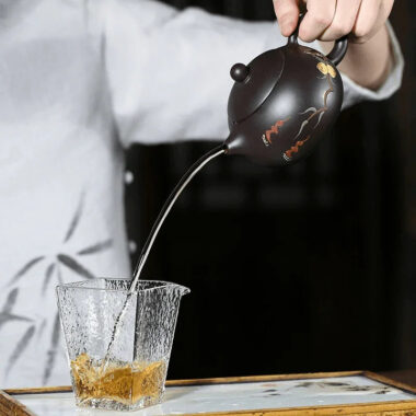 Yixing Zisha Teapot [Xiantao Xishi] (Hei Ni – 250ml)