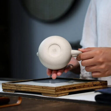 Yixing Zisha Teapot [Xishi Pot] (Bai Duan Ni – 280ml)