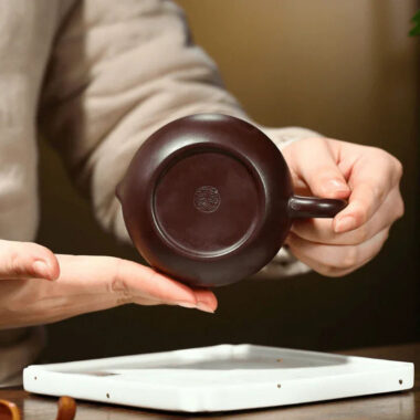 Yixing Zisha Teapot [Xishi Pot] (Zi Jia Ni – 220ml)