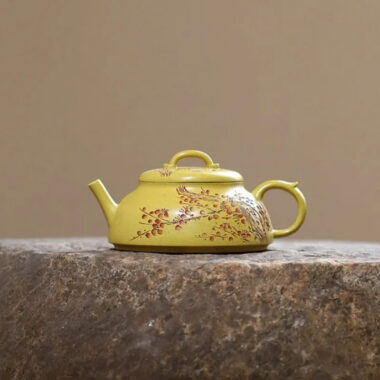Yixing Zisha Teapot [Xun Mei] (Huangjin Duan Ni – 150ml)