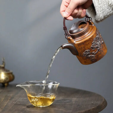 Yixing Zisha Teapot [Yang Tong] (High Temperature Duan Ni Fired – 450ml)