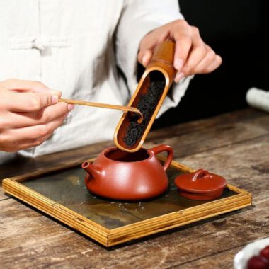 Yixing Zisha Teapot [Ziye Shi Piao] (Dahongpao – 200ml)