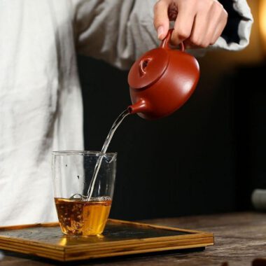 Yixing Zisha Teapot [Ziye Shi Piao] (Dahongpao – 200ml)