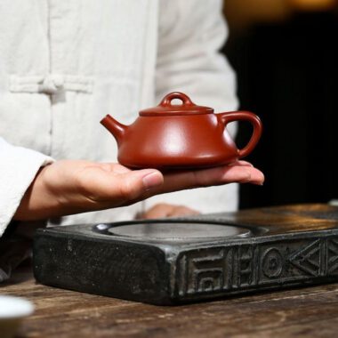 Yixing Zisha Teapot [Ziye Shi Piao] (Dahongpao – 200ml)