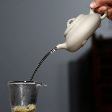 YixingZisha Teapot [Hantang Shi Piao] (Bai Duan Ni – 300ml)