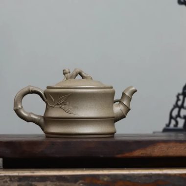 Full Handmade Yixing Zisha Teapot [Bamboo Pot] (Duan Ni – 300ml)
