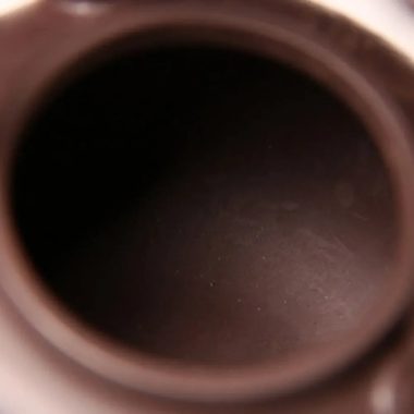Full Handmade Yixing Zisha Teapot [Dong Po Tiliang Pot] (Lao Zi Ni – 240ml)